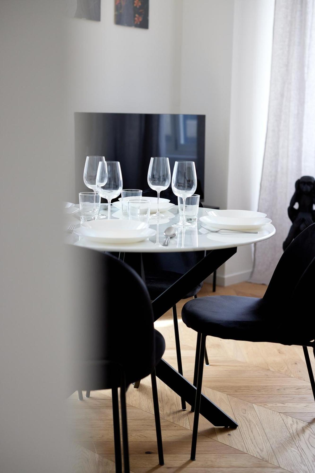 Duomo Imperial Suits - Modern And Comfortable Milan Exterior photo
